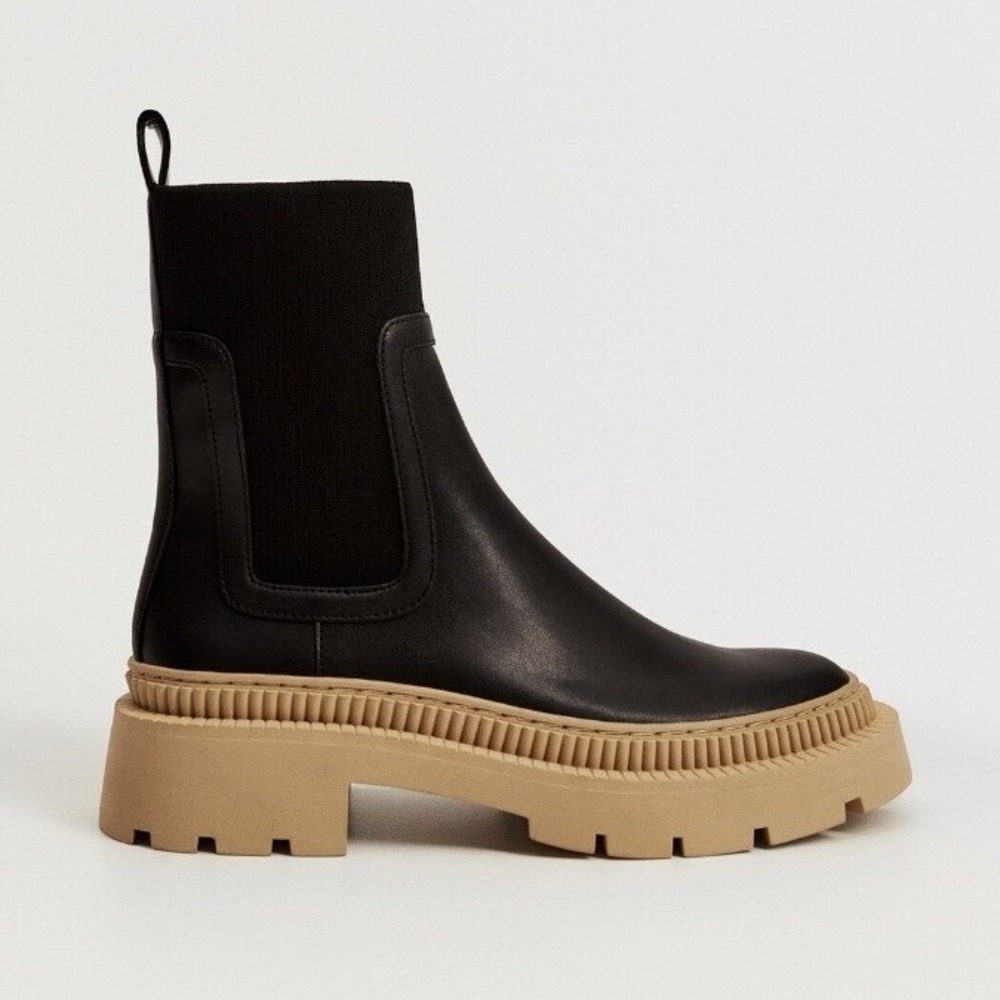 Mango MNG Track Sole Chelsea Boots Lug Platform Ankle Booties Women's‎ 37
